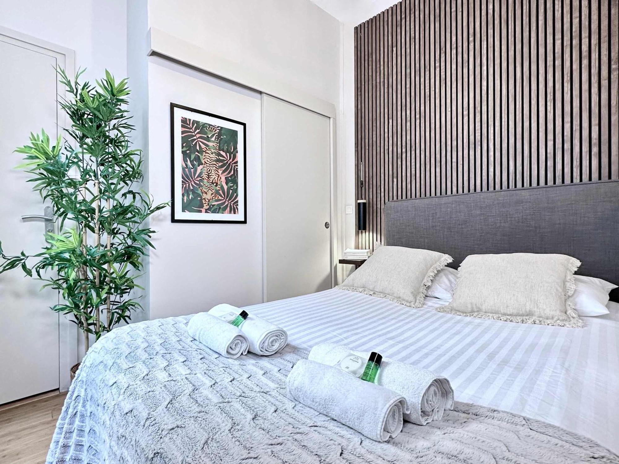 Renovated Champs-Elysees Retreat Leilighet Paris Eksteriør bilde