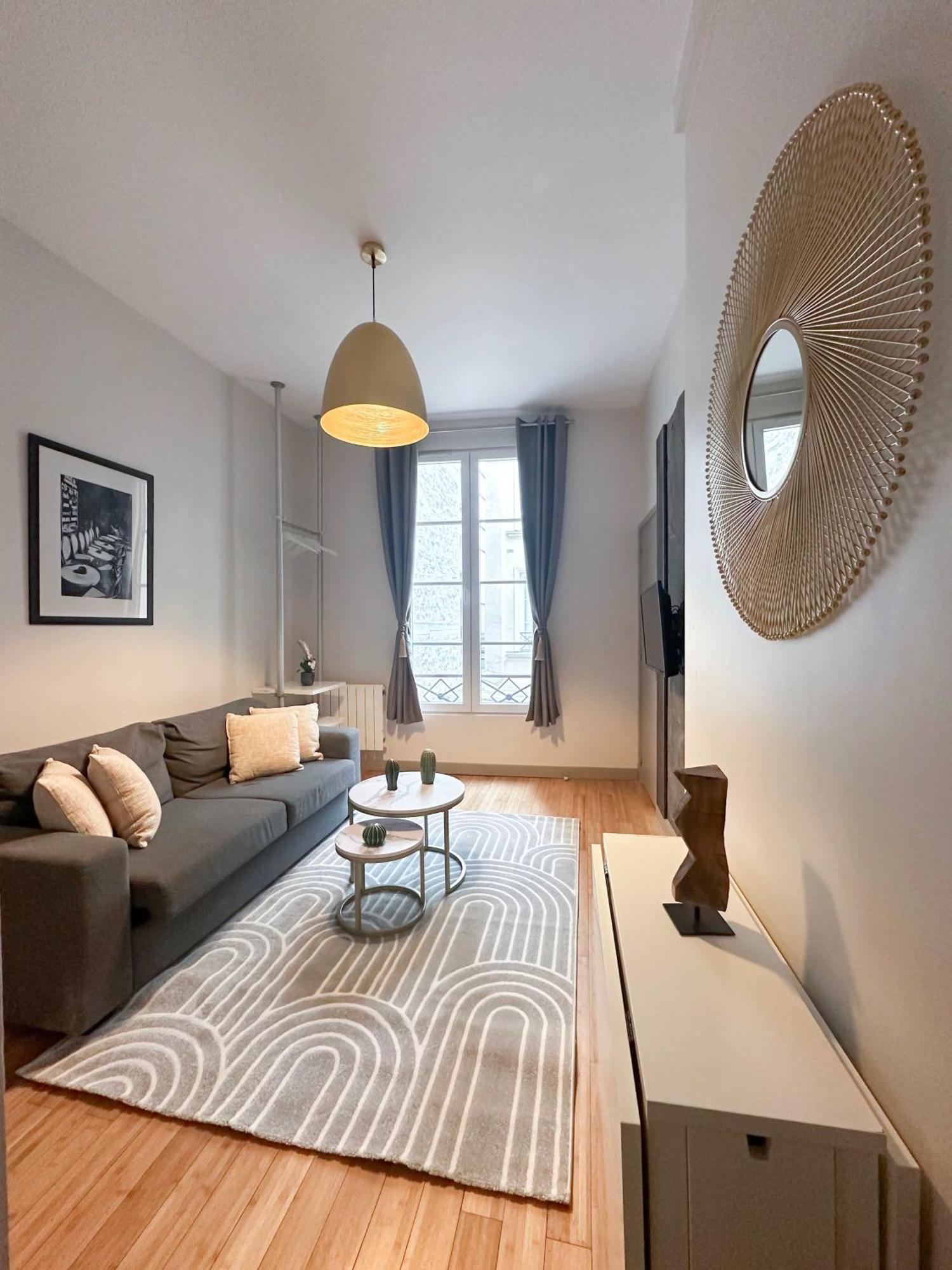 Renovated Champs-Elysees Retreat Leilighet Paris Eksteriør bilde