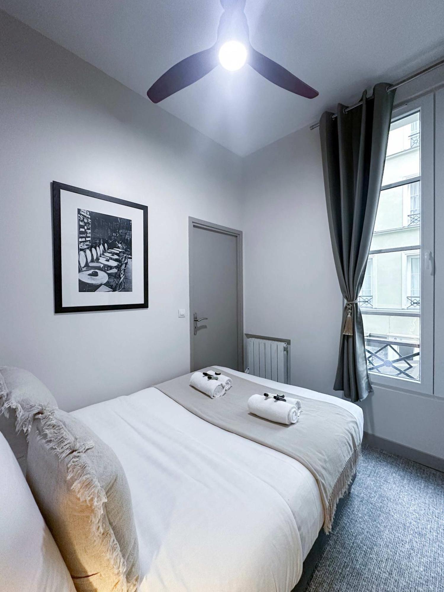 Renovated Champs-Elysees Retreat Leilighet Paris Eksteriør bilde